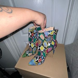 Steve madden never worn